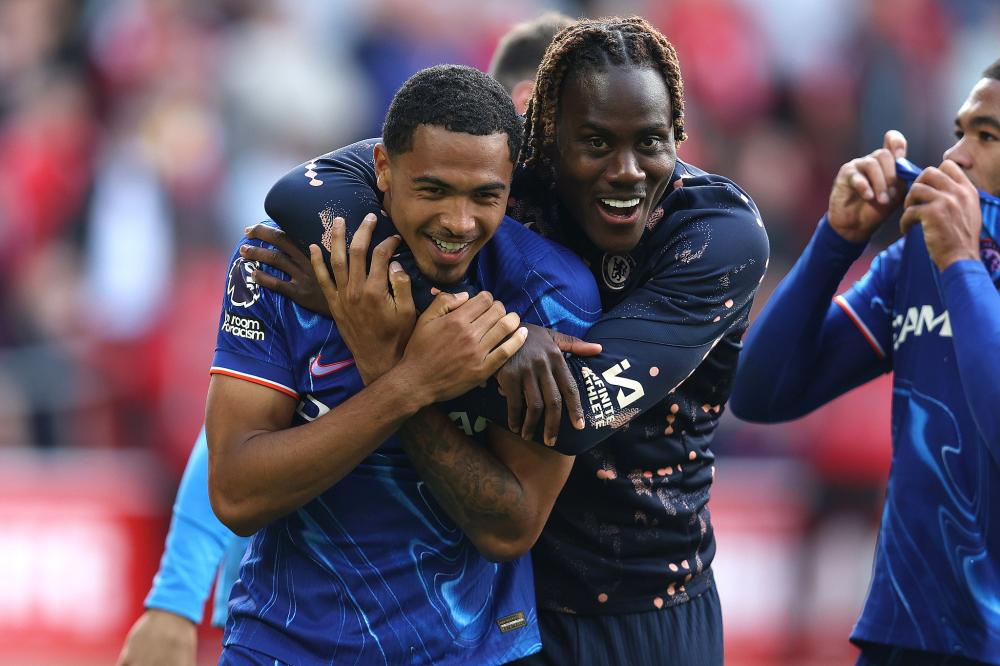 奥沙利文2011单局限时赛轰单杆破百胜傅家俊